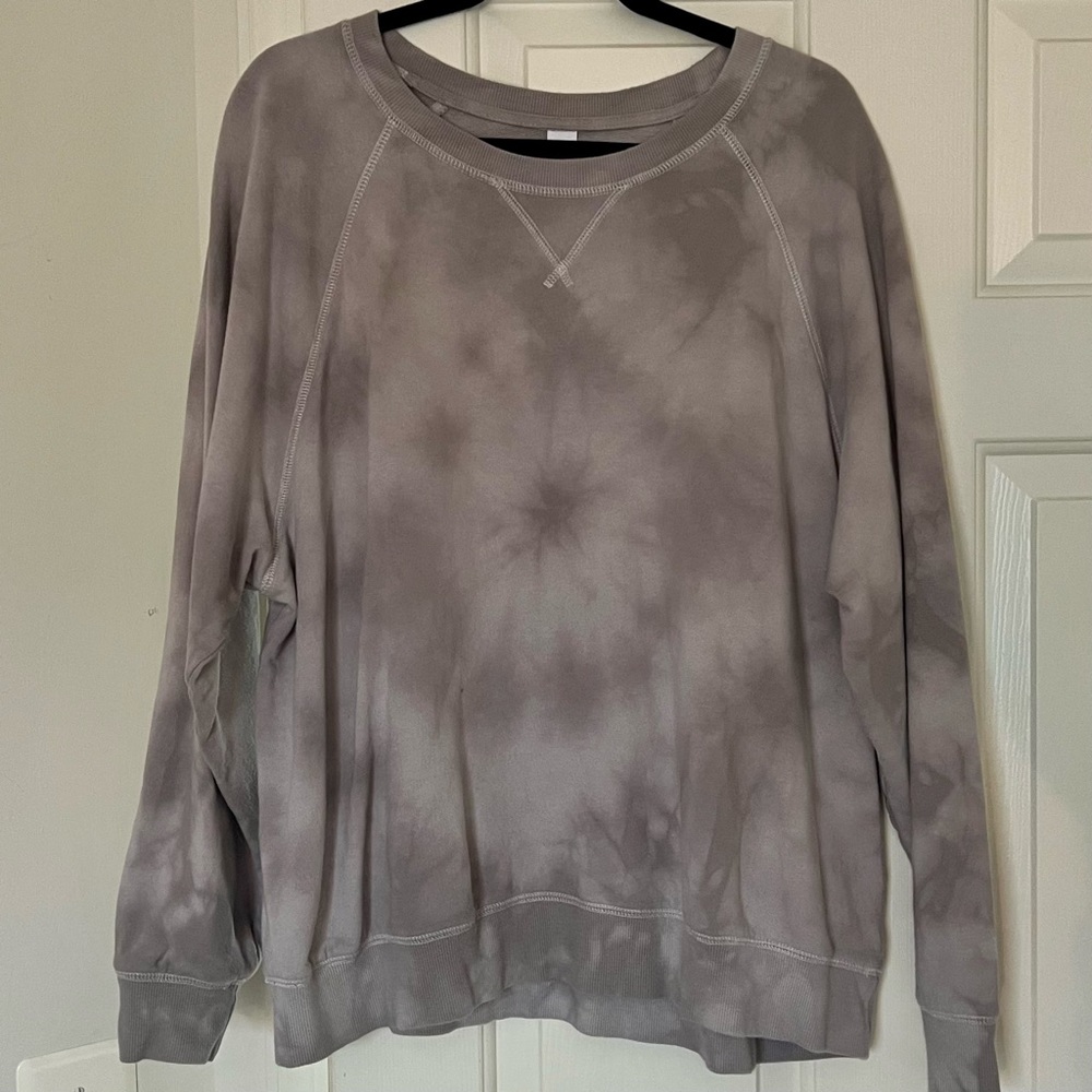 Old navy sweatshirt